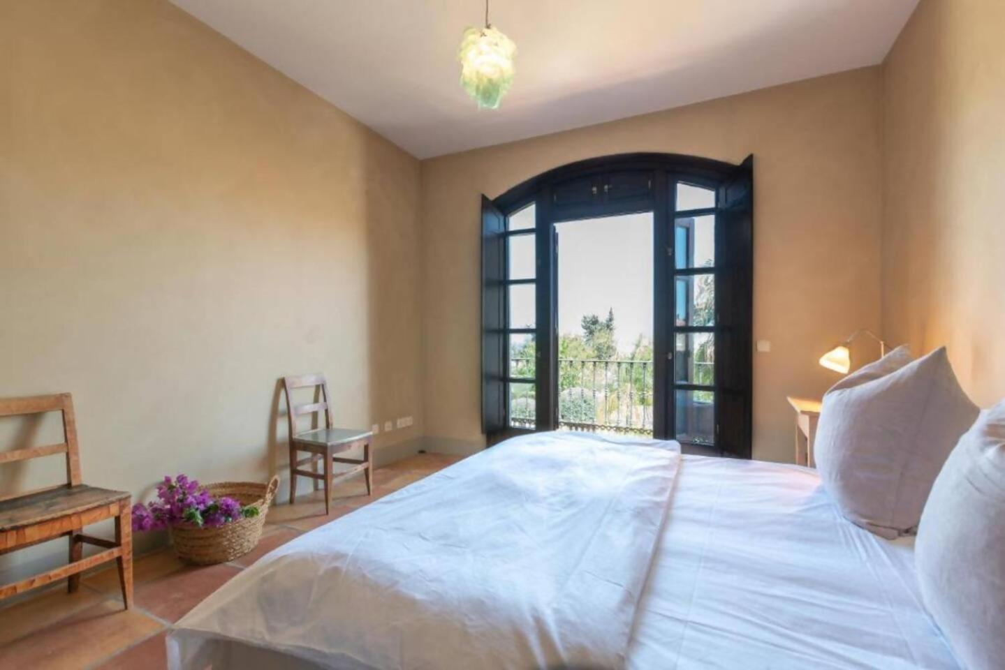 Villa Casa Sol Encantadora Villa Con Piscina 마르베야 외부 사진