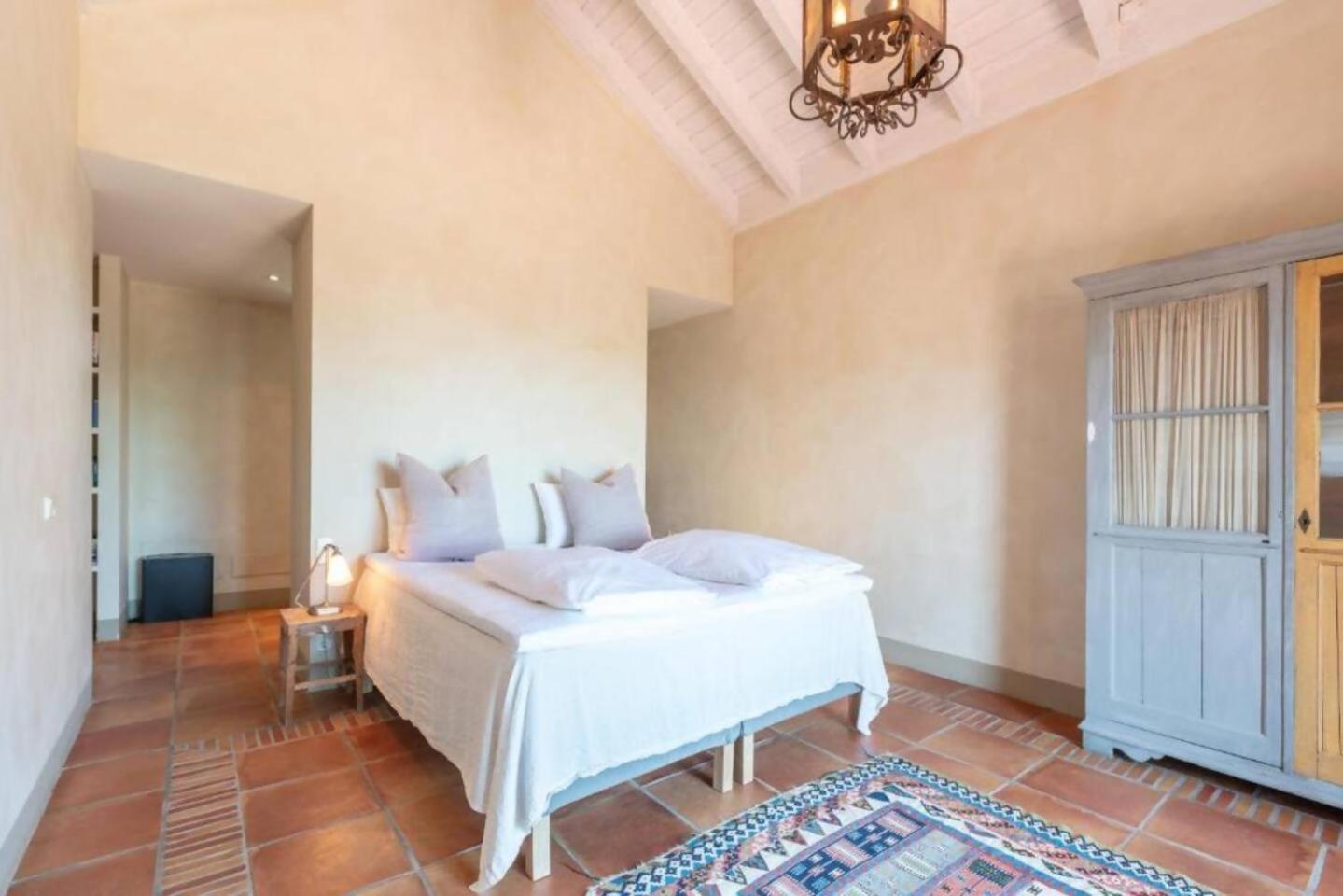 Villa Casa Sol Encantadora Villa Con Piscina 마르베야 외부 사진
