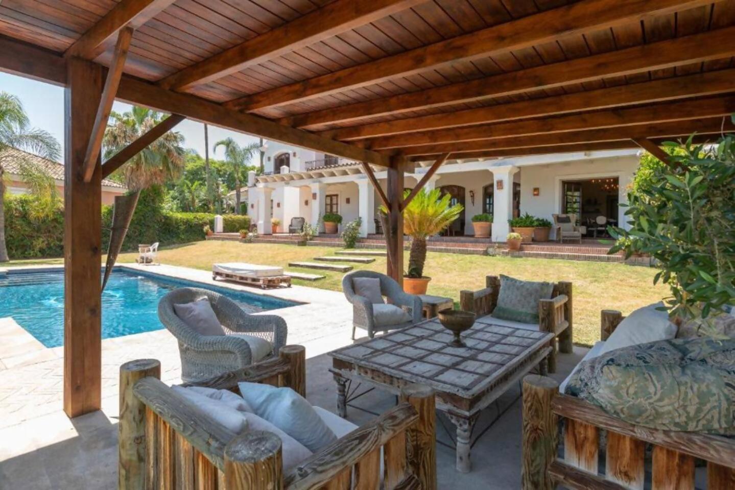 Villa Casa Sol Encantadora Villa Con Piscina 마르베야 외부 사진