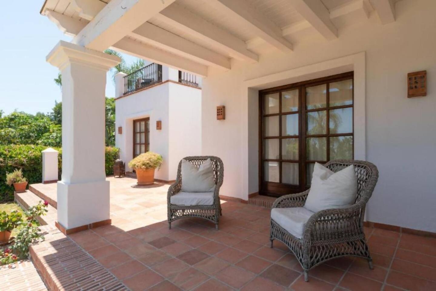 Villa Casa Sol Encantadora Villa Con Piscina 마르베야 외부 사진